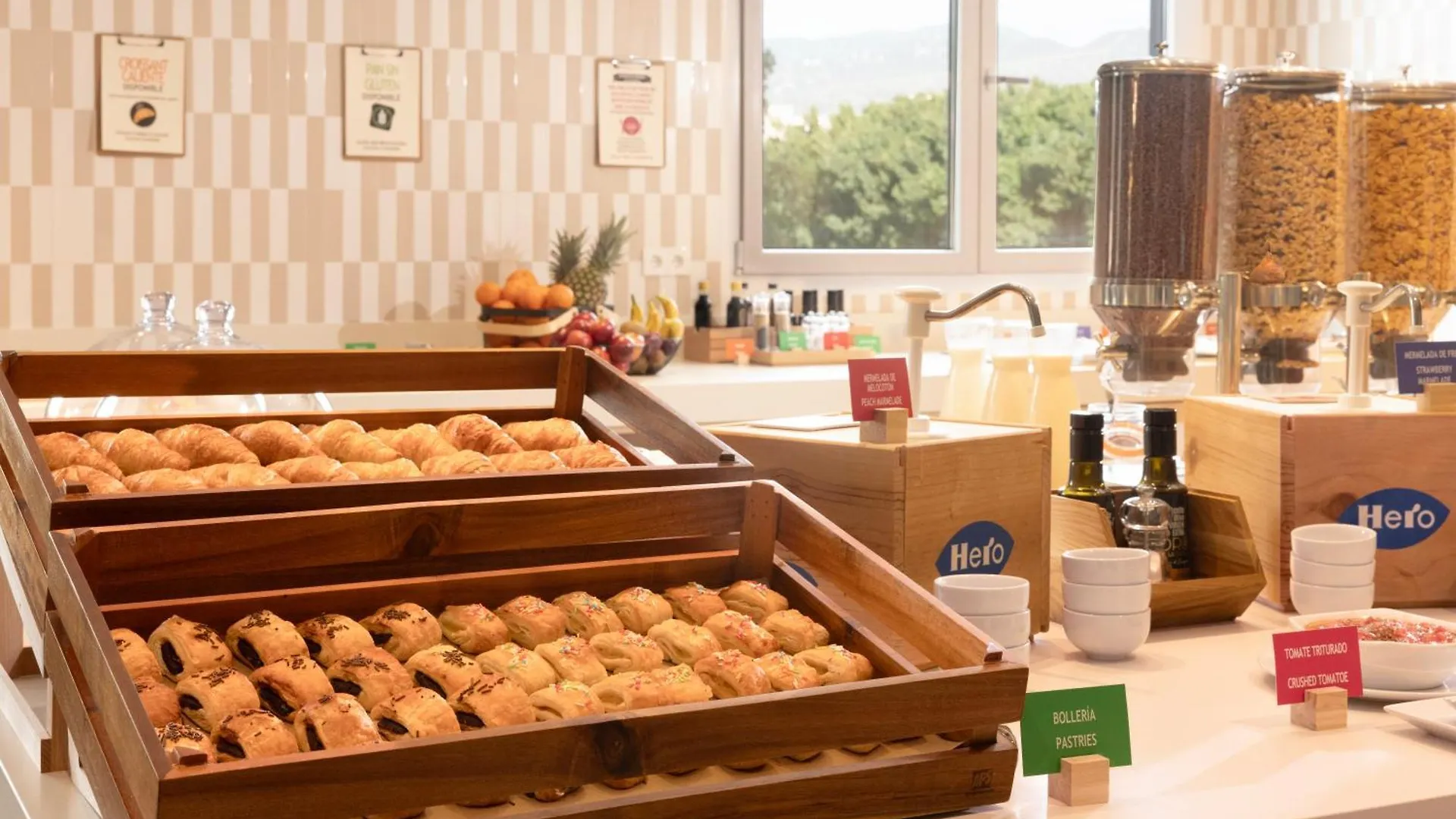 Hampton By Hilton Malaga Martiricos酒店 3*,  西班牙