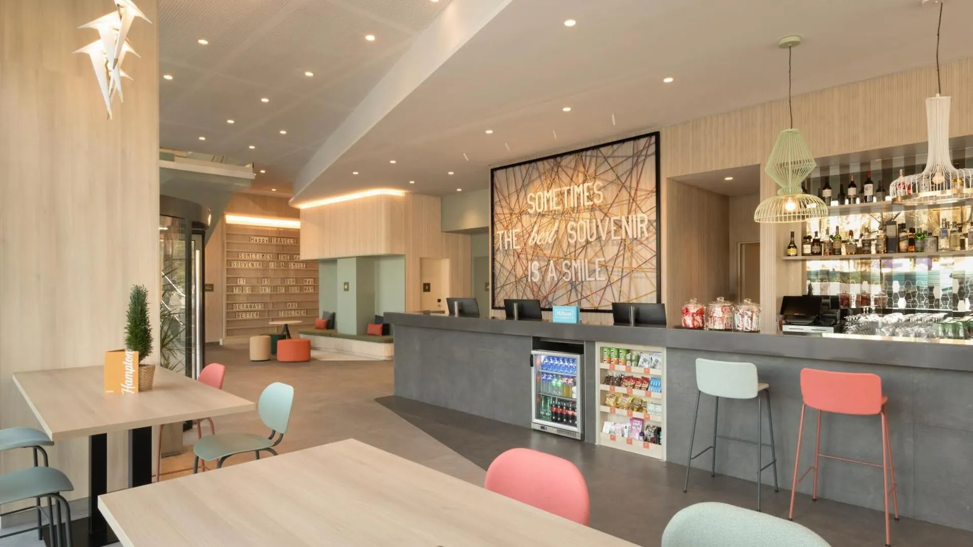 Hampton By Hilton Malaga Martiricos Hotel